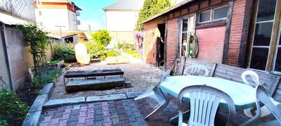 Maison - 181 m² - 8 pièces