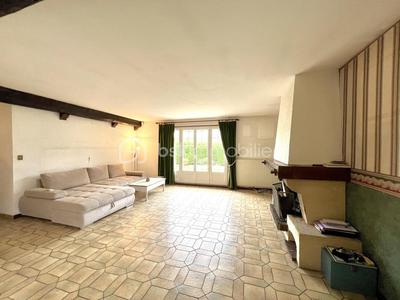 Maison - 122 m² - 6 pièces