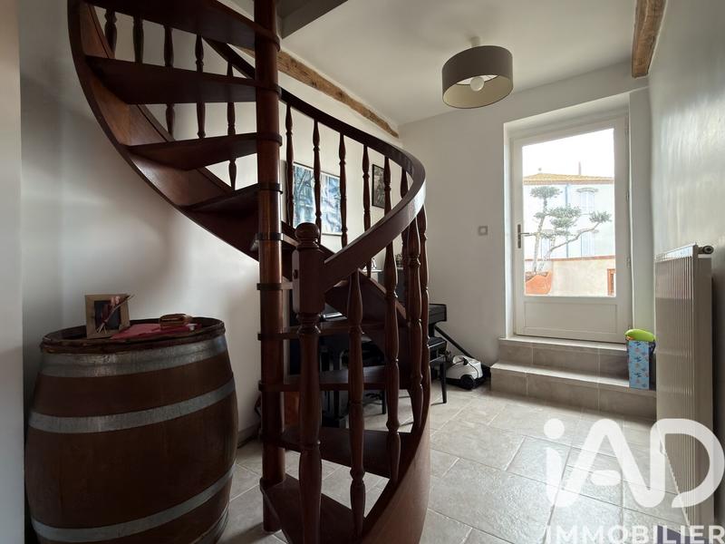 Maison - 223 m² - 8 pièces