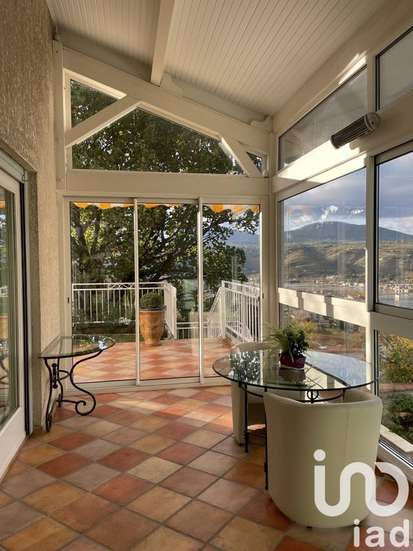 Maison - 147 m² - 5 pièces