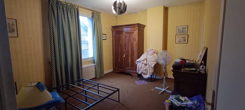 Maison - 200 m² - 8 pièces