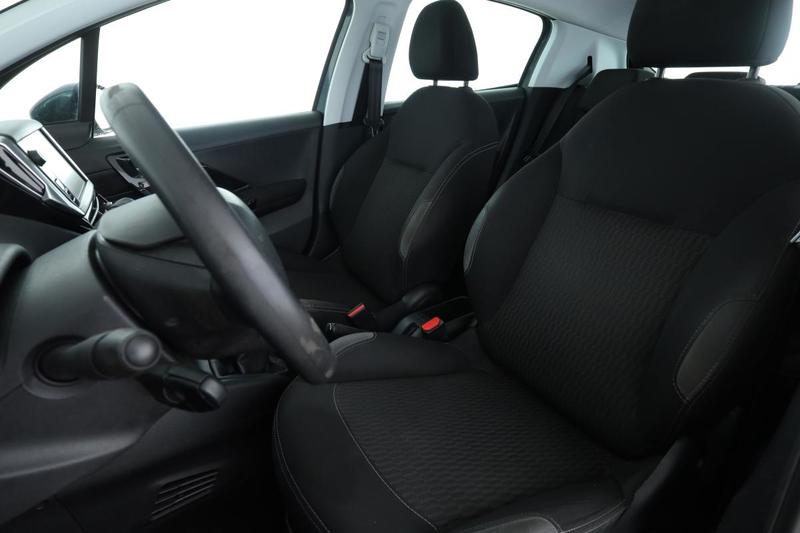 Peugeot 208 1.6 Blue-HDi Active 5p 100 ch