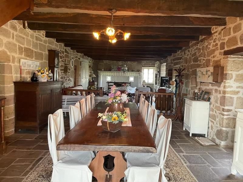 Manoir - 244 m² - 9 pièces