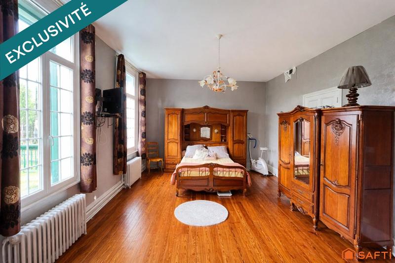 Maison - 269 m² - 11 pièces