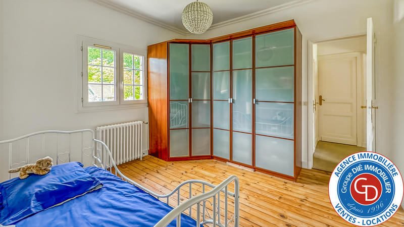 Maison - 160 m² - 6 pièces