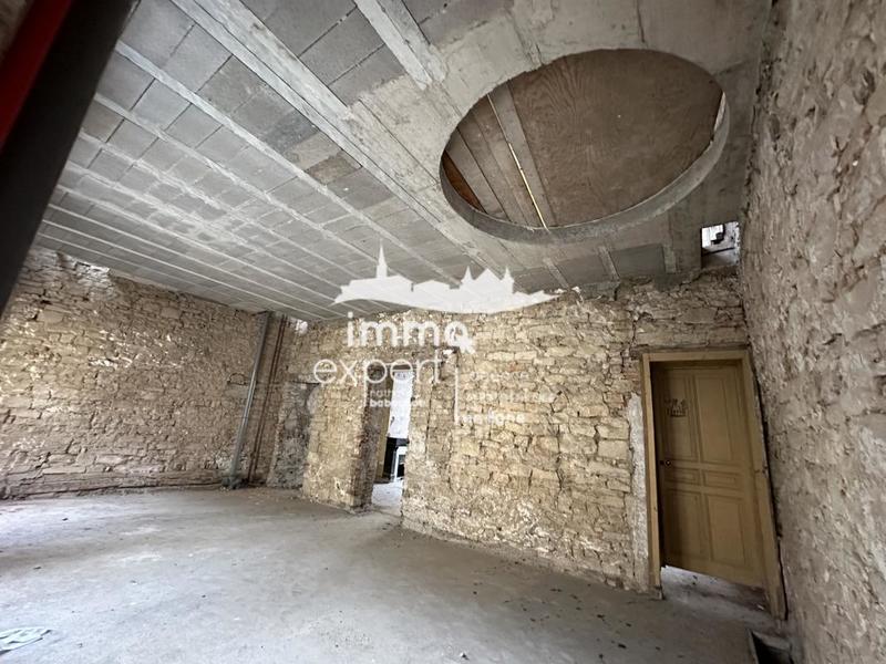 Appartement - 382 m² - 8 pièces