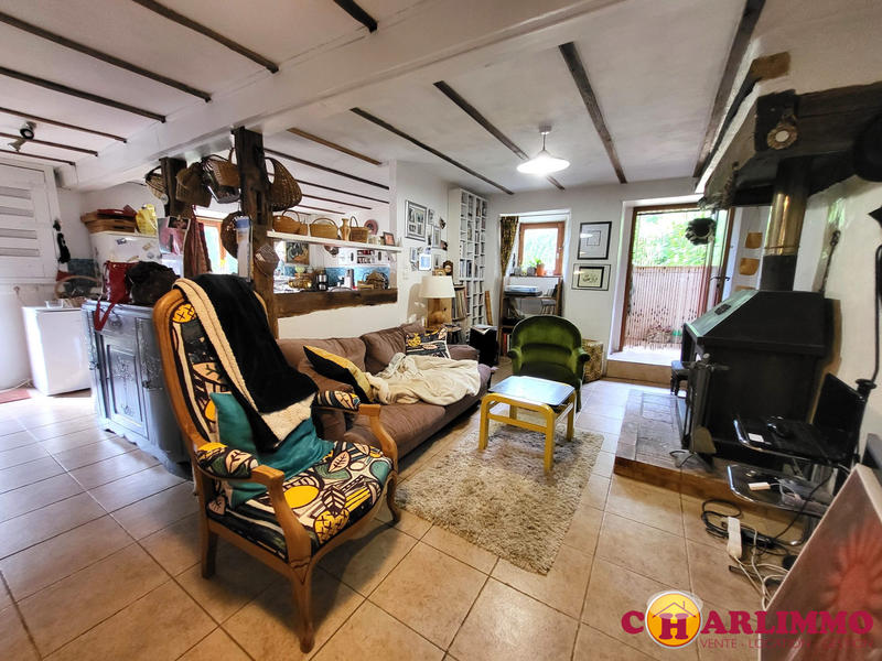 Maison traditionnelle - 86 m² - 4 pièces