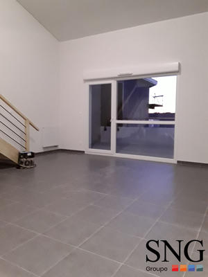Appartement - 90 m² - 4 pièces