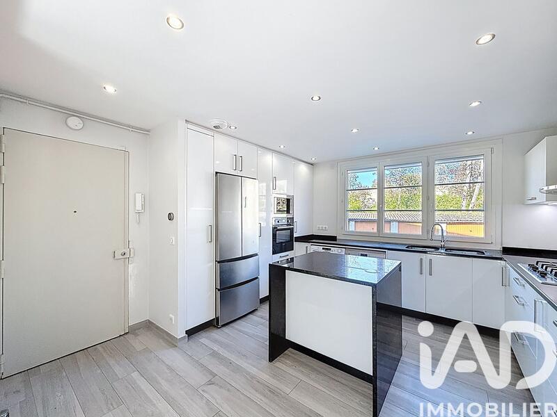 Appartement - 83 m² - 4 pièces