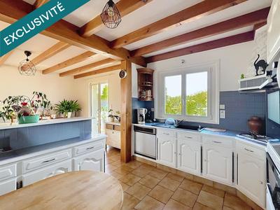 Maison - 143 m² - 6 pièces