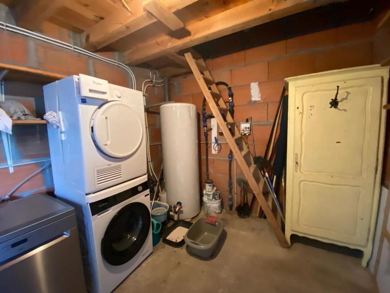 Maison - 200 m² - 7 pièces