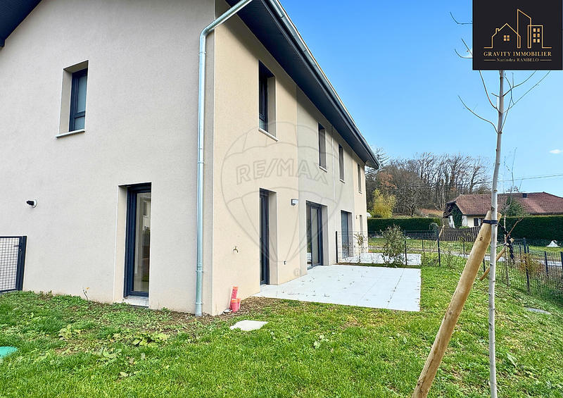 Maison - 103 m² - 5 pièces