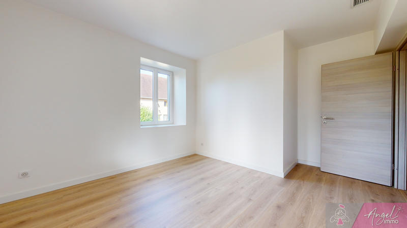 Maison de village - 192 m² - 8 pièces