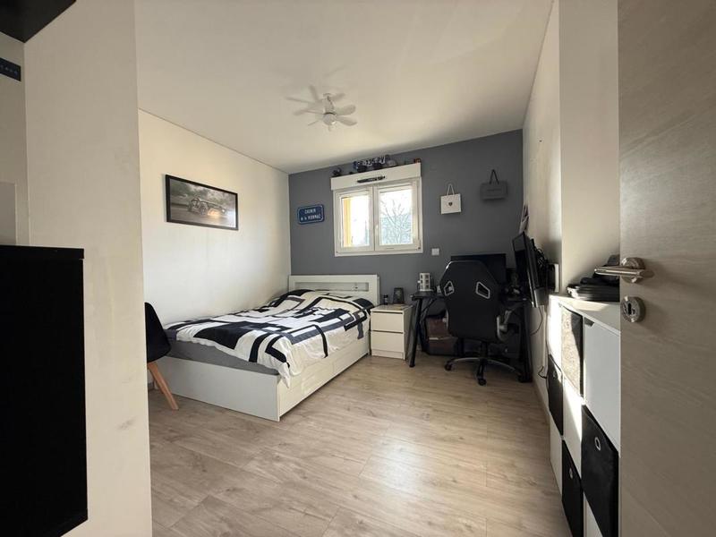 Maison - 92 m² - 4 pièces