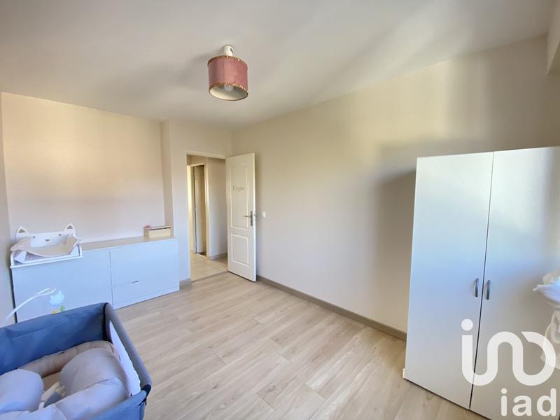 Appartement - 77 m² - 5 pièces