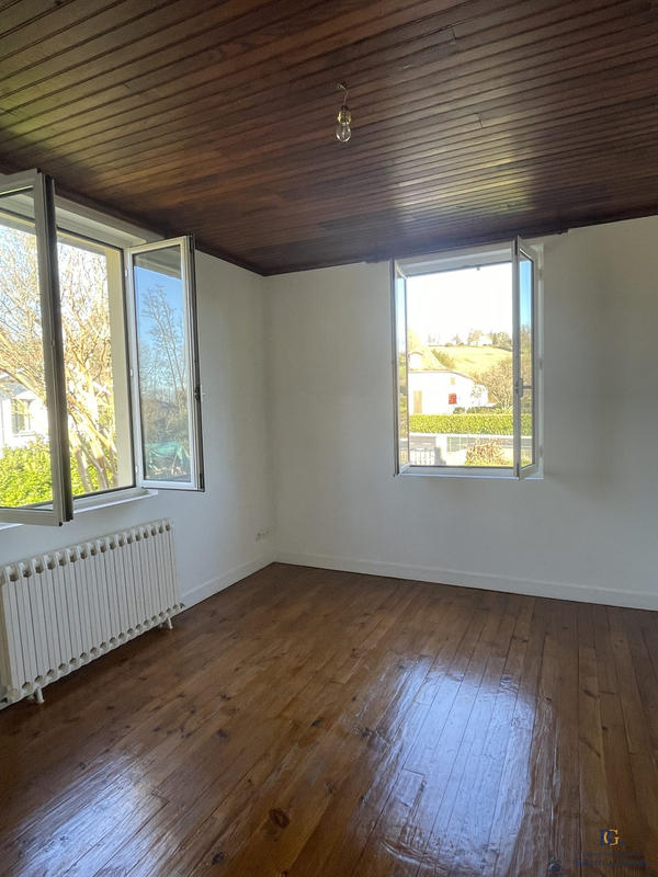 Maison traditionnelle - 130 m² - 5 pièces