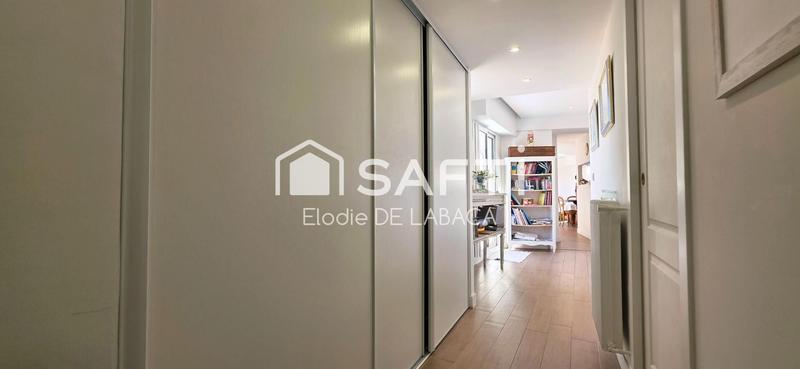 Appartement - 95 m² - 3 pièces