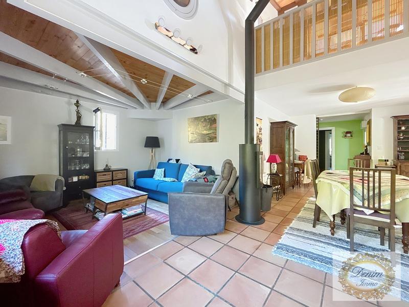 Villa - 183 m² - 7 pièces