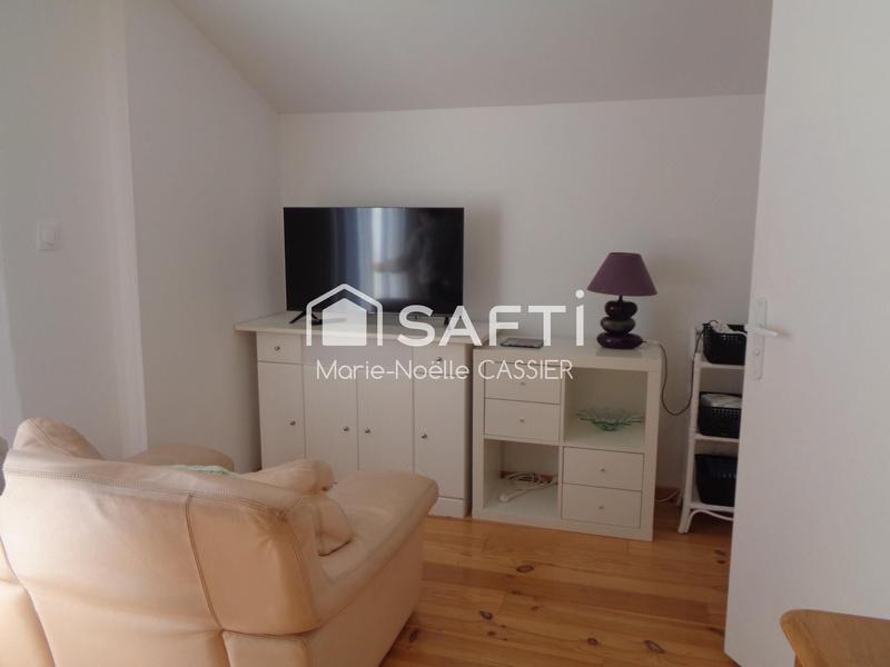 Maison - 242 m² - 14 pièces