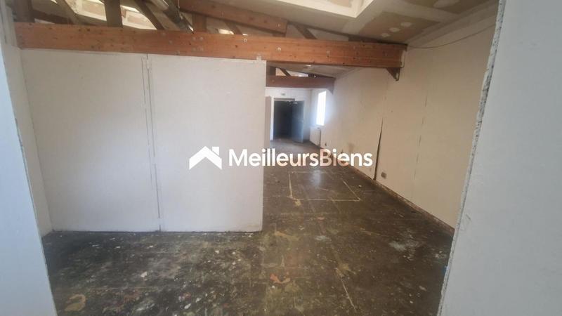 Local d'activité / Entrepôt - 1 273 m² - 6 pièces