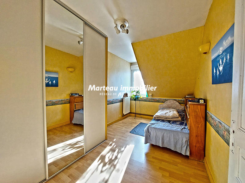 Maison - 192 m² - 9 pièces