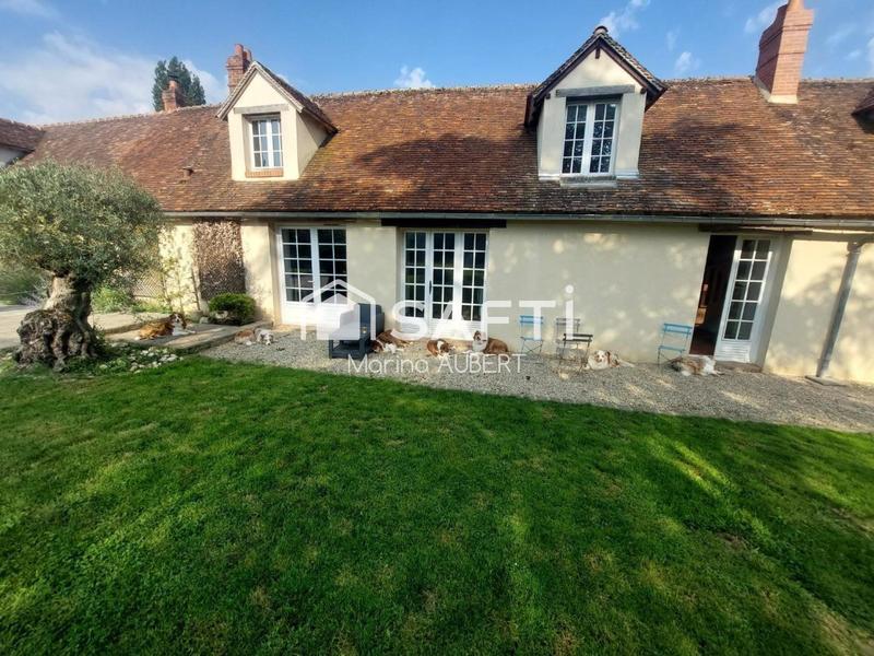 Maison de village - 290 m² - 8 pièces