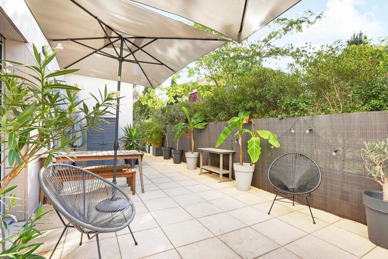 Appartement ancien - 98 m² - 4 pièces