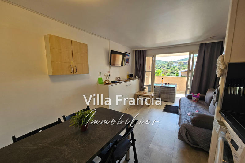 Appartement - 27 m² - 2 pièces