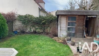 Maison - 94 m² - 5 pièces