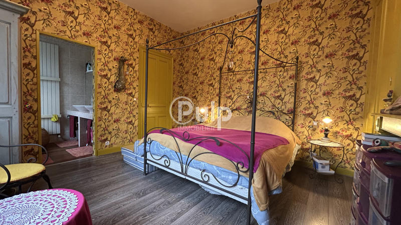 Maison bourgeoise - 358 m² - 11 pièces