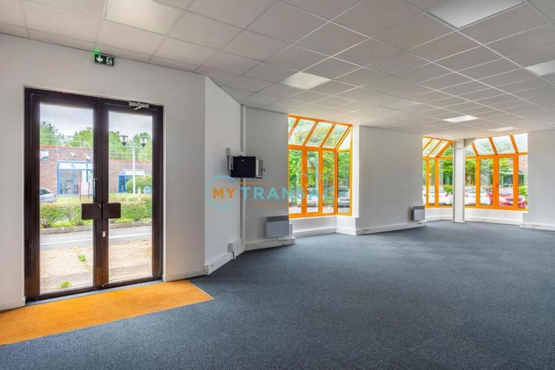 Local d'activités - 98 m²