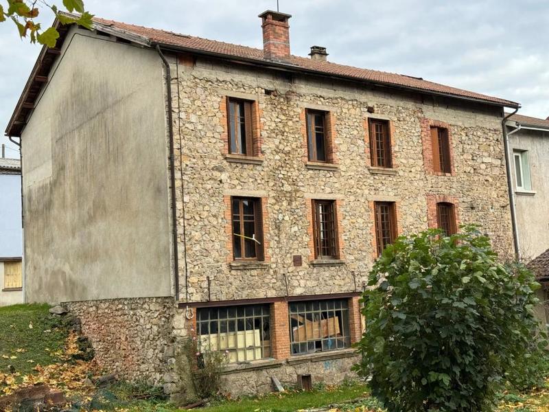 Maison - 259 m² - 10 pièces