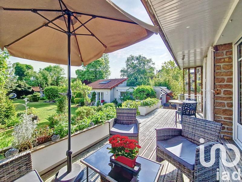 Maison - 170 m² - 6 pièces