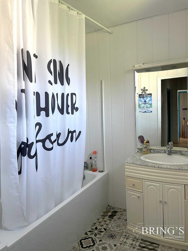 Maison - 131 m² - 7 pièces