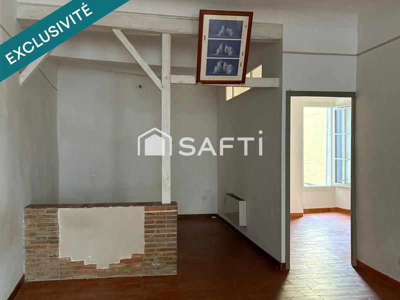 Maison - 250 m² - 7 pièces