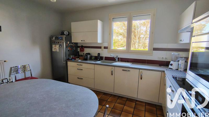 Maison - 160 m² - 8 pièces