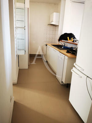 Appartement - 97 m² - 4 pièces