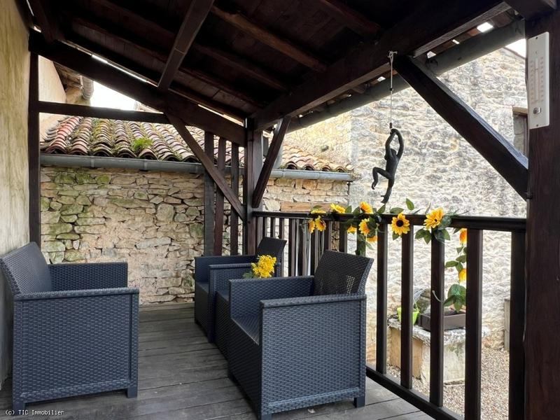 Maison - 105 m² - 6 pièces