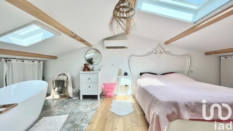 Maison - 180 m² - 6 pièces