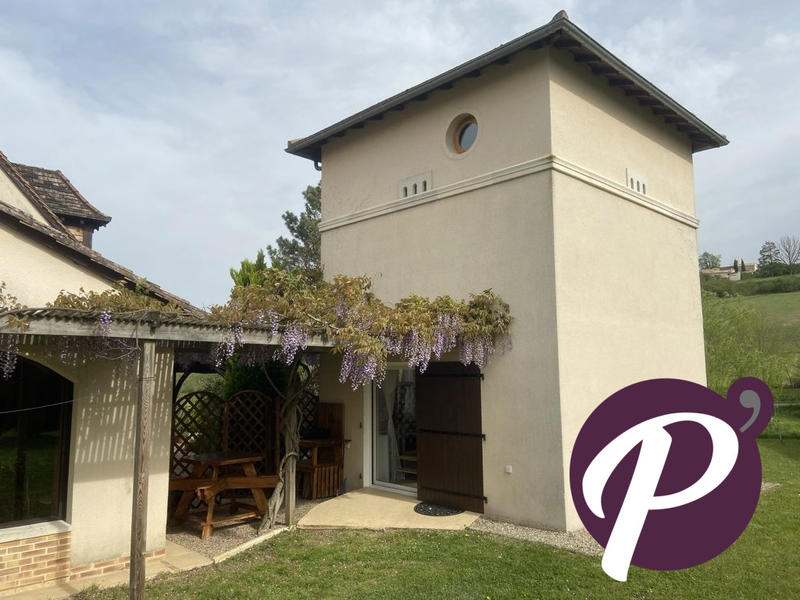 Maison - 170 m² - 5 pièces