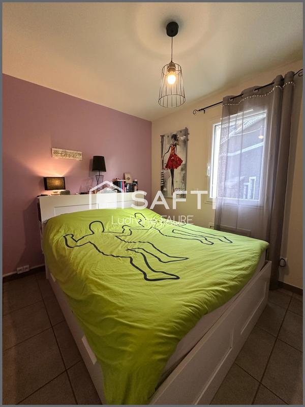 Maison - 95 m² - 5 pièces