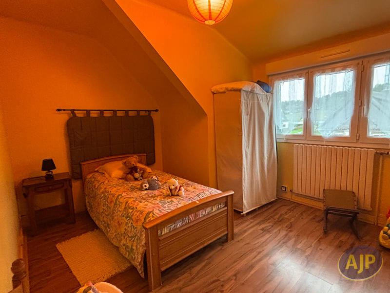 Maison - 136 m² - 7 pièces