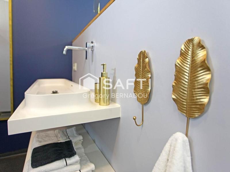 Local commercial - 510 m² - 15 pièces