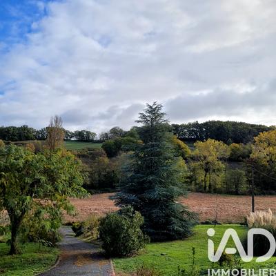 Maison - 122 m² - 5 pièces