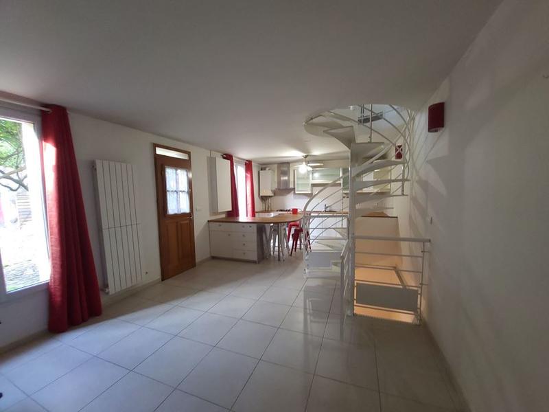 Maison traditionnelle - 106 m² - 4 pièces