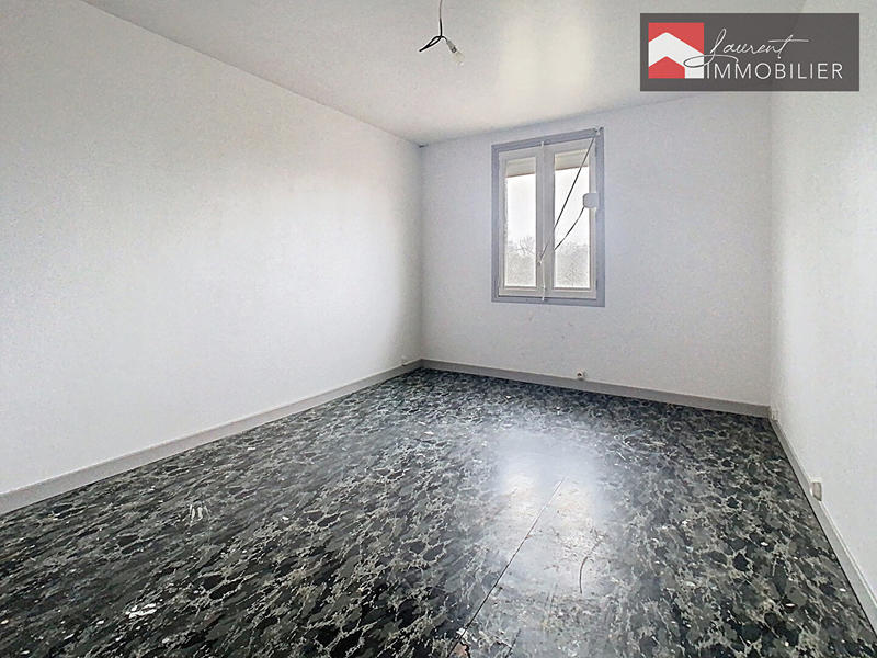 Maison - 210 m² - 10 pièces