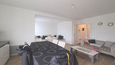 Appartement ancien - 74 m² - 3 pièces