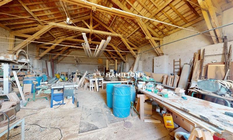 Maison de campagne - 532 m² - 11 pièces