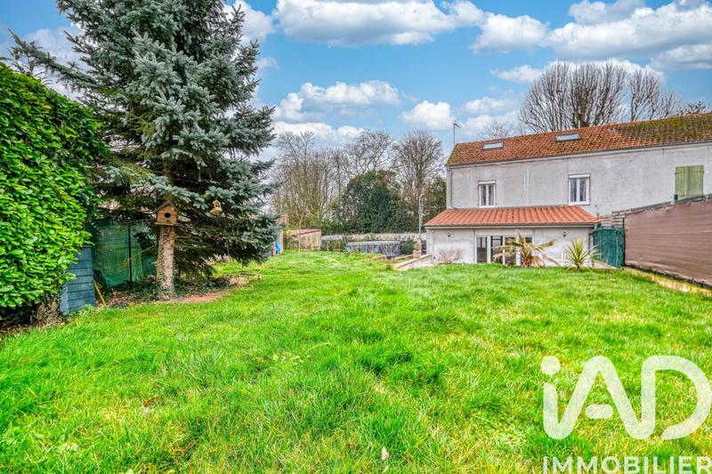 Maison - 138 m² - 5 pièces