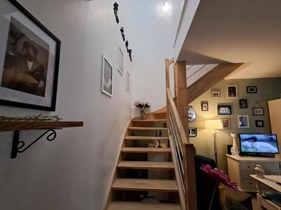 Appartement - 98 m² - 4 pièces